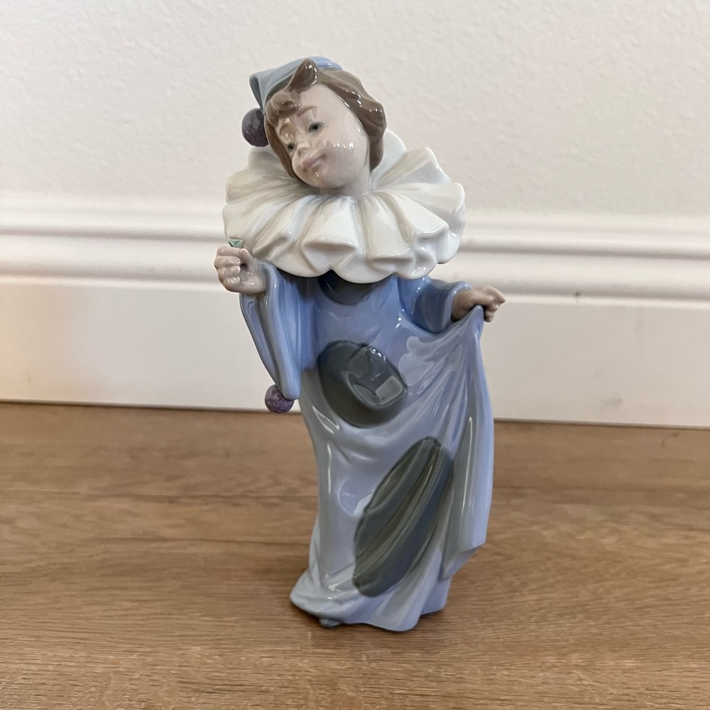 Lladro Nao 1988 Daisa Circus Dreamer‎ Clown Pierrot Girl Porcelain Figurine 8.5”